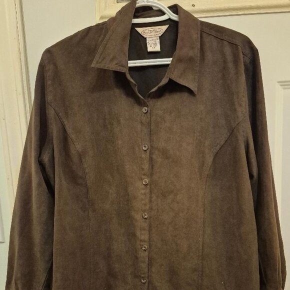 Beautiful shade of brown shirt - Picture 1 of 2